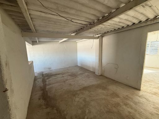 Loja na Deusdedith Salgado ao lado da Dubambu disponível para locação em Juiz de Fora/MG. 📍 Souza e Albano Serviços Imobiliários 
📞 (32) 99829-7059 
🧾 CNPJ: 53.373.878/0001-39