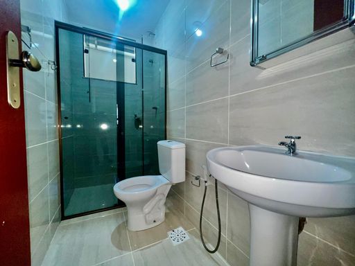 Apartamento para alugar com 2 quartos no Bom Jardim – R$ 850📍 Rua Jhimmy Herbert Lima, 60, apto 102 – Bom Jardim – Juiz de Fora/MGSouza e Albano Serviços Imobiliários📞 (32) 99829-7059 | CNPJ: 53.373.878/0001-39

#souzaealbanoservicosimobiliarios #imobiliariasouzaealbano #apartamentoaluguel #bomjardimjf #aptosemescada