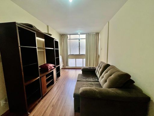 Apartamento para alugar com 2 quartos no Centro – R$ 600
📍 Rua Santo Antônio, 970 – 3º andar – Centro – Juiz de Fora/MG
Souza e Albano Serviços Imobiliários
📞 (32) 99829-7059 | CNPJ: 53.373.878/0001-39