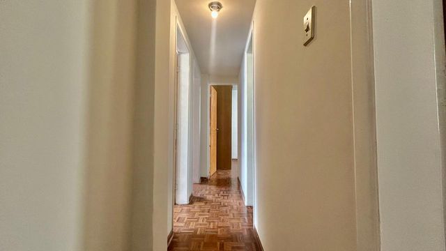 📸 DESCRIÇÃO PARA IMAGEM (Praedium):
Cobertura à venda com 3 quartos, suíte, 1 vaga – São Mateus – R$ 435.000
📍 Rua São Mateus, 111 – 4º andar – São Mateus – Juiz de Fora/MG
Souza e Albano Serviços Imobiliários
📞 (32) 99829-7059 | CNPJ: 53.373.878/0001-39

🔖 Hashtags

#souzaealbanoservicosimobiliarios #imobiliariasouzaealbano #coberturaavenda #saomateusjf #apartamentojuizdefora