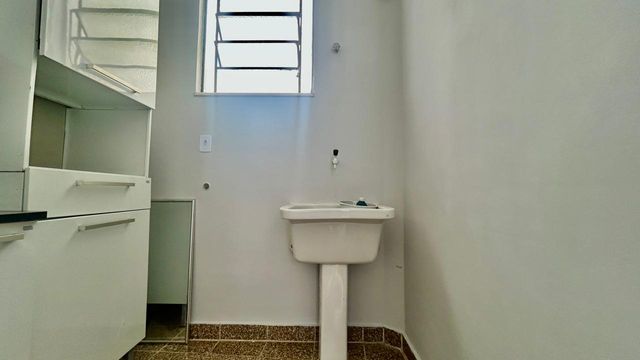 📸 DESCRIÇÃO PARA IMAGEM (Praedium):
Cobertura à venda com 3 quartos, suíte, 1 vaga – São Mateus – R$ 435.000
📍 Rua São Mateus, 111 – 4º andar – São Mateus – Juiz de Fora/MG
Souza e Albano Serviços Imobiliários
📞 (32) 99829-7059 | CNPJ: 53.373.878/0001-39

🔖 Hashtags

#souzaealbanoservicosimobiliarios #imobiliariasouzaealbano #coberturaavenda #saomateusjf #apartamentojuizdefora