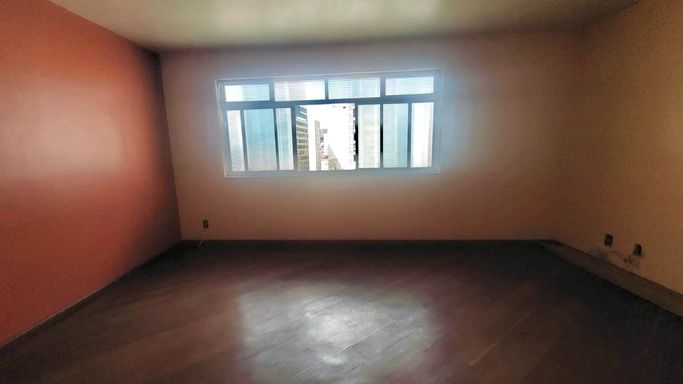 Apartamento à venda com 2 quartos no Centro – R$ 420.000
📍 Rua Santo Antônio, 979/707 – Centro – Juiz de Fora/MG
Souza e Albano Serviços Imobiliários
📞 (32) 99829-7059 | CNPJ: 53.373.878/0001-39