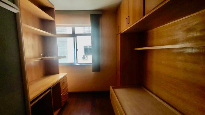 Apartamento à venda com 2 quartos no Centro – R$ 420.000
📍 Rua Santo Antônio, 979/707 – Centro – Juiz de Fora/MG
Souza e Albano Serviços Imobiliários
📞 (32) 99829-7059 | CNPJ: 53.373.878/0001-39