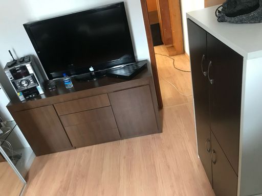 Apartamento à venda com 2 quartos no Nova Era – R$ 169.000
📍 Rua Lygia Lucas Kamil, 270 – 4º andar – Nova Era – Juiz de Fora/MG
Souza e Albano Serviços Imobiliários
📞 (32) 99829-7059 | CNPJ: 53.373.878/0001-39