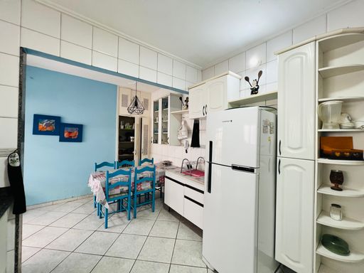 Casa Triplex à Venda com 5 Quartos no Granbery – R$ 449.000
📍 Rua Doutor José Murilo Neto, s/n – Granbery – Juiz de Fora/MG
Souza e Albano Serviços Imobiliários
📞 (32) 99829-7059 | CNPJ: 53.373.878/0001-39



#souzaealbanoservicosimobiliarios
#imobiliariasouzaealbano
#casaavendaemjuizdefora
#casatriplex
#granbery