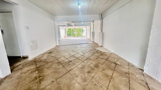 📸 DESCRIÇÃO PARA IMAGEM (Praedium):
Apartamento à venda com 2 quartos no Bairu – R$ 213.000
📍 Rua César Turati, 104 – 2º andar – Bairu – Juiz de Fora/MG
Souza e Albano Serviços Imobiliários
📞 (32) 99829-7059 | CNPJ: 53.373.878/0001-39

🔖 Hashtags:
#souzaealbanoservicosimobiliarios #imobiliariasouzaealbano #apartamentoavenda #bairujuizdefora #imovelemjuizdefora