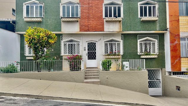 📸 DESCRIÇÃO PARA IMAGEM (Praedium):
Apartamento à venda com 2 quartos no Bairu – R$ 213.000
📍 Rua César Turati, 104 – 2º andar – Bairu – Juiz de Fora/MG
Souza e Albano Serviços Imobiliários
📞 (32) 99829-7059 | CNPJ: 53.373.878/0001-39

🔖 Hashtags:
#souzaealbanoservicosimobiliarios #imobiliariasouzaealbano #apartamentoavenda #bairujuizdefora #imovelemjuizdefora