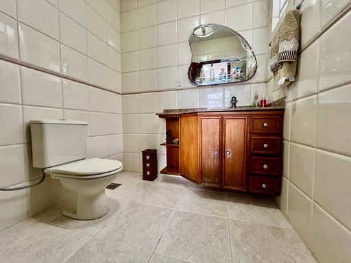 Casa Triplex à Venda com 5 Quartos no Granbery – R$ 449.000
📍 Rua Doutor José Murilo Neto, s/n – Granbery – Juiz de Fora/MG
Souza e Albano Serviços Imobiliários
📞 (32) 99829-7059 | CNPJ: 53.373.878/0001-39



#souzaealbanoservicosimobiliarios
#imobiliariasouzaealbano
#casaavendaemjuizdefora
#casatriplex
#granbery