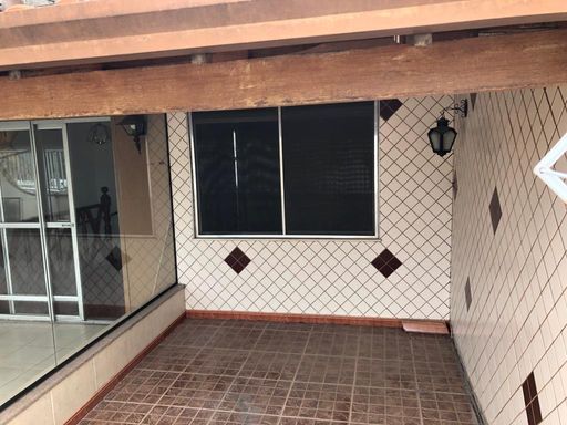 Cobertura à venda – 4 quartos – Centro – R$ 690.000
📍 Av. Rio Branco, 3.151 – Centro – Juiz de Fora/MG
Souza e Albano Serviços Imobiliários
📞 (32) 99829-7059 | CNPJ: 53.373.878/0001-39