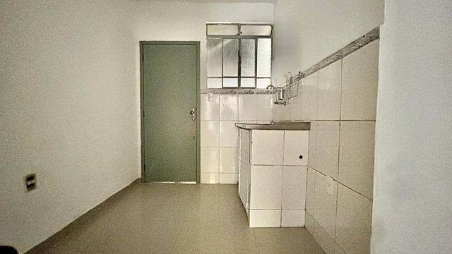 📸 DESCRIÇÃO PARA IMAGEM (inserir nas fotos do imóvel na plataforma Praedium):
Apartamento Garden à venda com 2 quartos no Vivendas da Serra – R$ 350.000
📍 Rua Domingos Tavares de Souza, 244 – Ap 102 – Vivendas da Serra – Juiz de Fora/MG
Souza e Albano Serviços Imobiliários
📞 (32) 99829-7059 | CNPJ: 53.373.878/0001-39