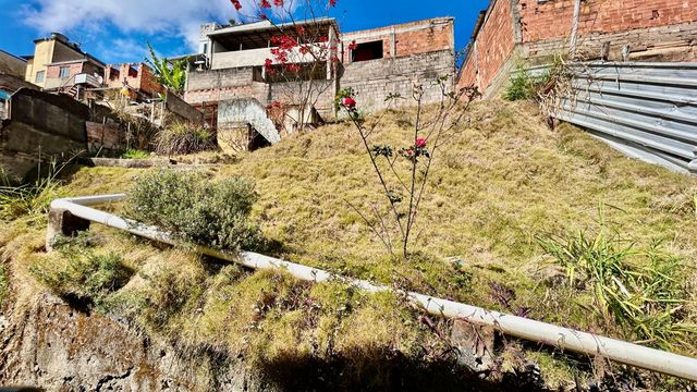 📸 DESCRIÇÃO PARA IMAGEM (Praedium):
Casa à venda com 3 quartos no São Benedito – R$ 215.000
📍 Rua São Lourenço, 292 – São Benedito – Juiz de Fora/MG
Souza e Albano Serviços Imobiliários
📞 (32) 99829-7059 | CNPJ: 53.373.878/0001-39

🔖 Hashtags:
#souzaealbanoservicosimobiliarios #imobiliariasouzaealbano #casaavenda #casasãobenedito #imoveljuizdefora