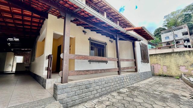 📸 DESCRIÇÃO PARA IMAGEM (inserir nas fotos do imóvel na plataforma Praedium):
Casa à venda com 5 quartos no Bandeirantes – R$ 580.000
📍 Rua Pio Antônio da Silva, 30 – Bandeirantes – Juiz de Fora/MG
Souza e Albano Serviços Imobiliários
📞 (32) 99829-7059 | CNPJ: 53.373.878/0001-39

🔖 Hashtags:

#souzaealbanoservicosimobiliarios #imobiliariasouzaealbano #casaavenda #bandeirantesjuizdefora #casaemjuizdefora