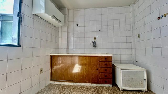 📸 DESCRIÇÃO PARA IMAGEM (Praedium):
Cobertura à venda com 3 quartos, suíte, 1 vaga – São Mateus – R$ 435.000
📍 Rua São Mateus, 111 – 4º andar – São Mateus – Juiz de Fora/MG
Souza e Albano Serviços Imobiliários
📞 (32) 99829-7059 | CNPJ: 53.373.878/0001-39

🔖 Hashtags

#souzaealbanoservicosimobiliarios #imobiliariasouzaealbano #coberturaavenda #saomateusjf #apartamentojuizdefora