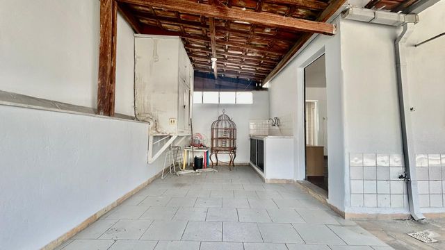 📸 DESCRIÇÃO PARA IMAGEM (Praedium):
Cobertura à venda com 3 quartos, suíte, 1 vaga – São Mateus – R$ 435.000
📍 Rua São Mateus, 111 – 4º andar – São Mateus – Juiz de Fora/MG
Souza e Albano Serviços Imobiliários
📞 (32) 99829-7059 | CNPJ: 53.373.878/0001-39

🔖 Hashtags

#souzaealbanoservicosimobiliarios #imobiliariasouzaealbano #coberturaavenda #saomateusjf #apartamentojuizdefora