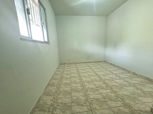 Casa à venda com 2 quartos no Bairro Ipiranga
📍 Rua Raul Corrêa Castro, 166 – Ipiranga – Juiz de Fora/MG
Souza e Albano Serviços Imobiliários
📞 (32) 99829-7059 | CNPJ: 53.373.878/0001-39