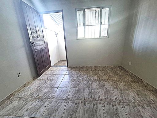Casa à venda com 2 quartos no Bairro Ipiranga
📍 Rua Raul Corrêa Castro, 166 – Ipiranga – Juiz de Fora/MG
Souza e Albano Serviços Imobiliários
📞 (32) 99829-7059 | CNPJ: 53.373.878/0001-39
