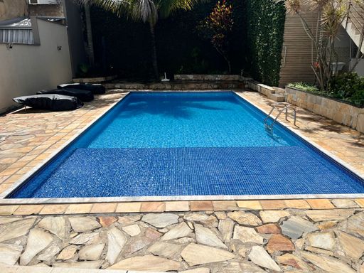 DESCRIÇÃO PARA IMAGEM (Praedium)

Apartamento à venda com 2 quartos no São Pedro – R$ 250.000
📍 Rua Zélia Maria Valentim – São Pedro – Juiz de Fora/MG
Souza e Albano Serviços Imobiliários
📞 (32) 99829-7059 | CNPJ: 53.373.878/0001-39