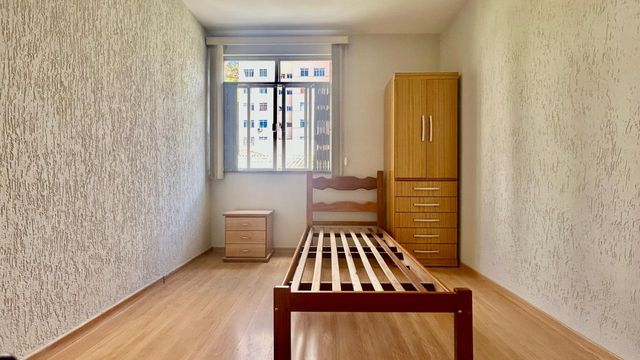 Apartamento à venda com 2 quartos no Santa Helena – R$ 320.000
📍 Rua Tiradentes, 360 – Apto 204 – Santa Helena – Juiz de Fora/MG
Souza e Albano Serviços Imobiliários
📞 (32) 99829-7059 | CNPJ: 53.373.878/0001-39