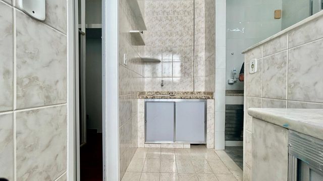 Apartamento à venda com 2 quartos no Santa Helena – R$ 320.000
📍 Rua Tiradentes, 360 – Apto 204 – Santa Helena – Juiz de Fora/MG
Souza e Albano Serviços Imobiliários
📞 (32) 99829-7059 | CNPJ: 53.373.878/0001-39