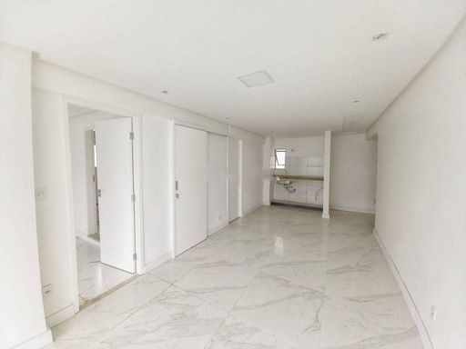 Apartamento à venda com 2 quartos no Centro – R$ 389.000
📍 Rua Espírito Santo, 922 – Centro – Juiz de Fora/MG
Souza e Albano Serviços Imobiliários
📞 (32) 99829-7059 | CNPJ: 53.373.878/0001-39