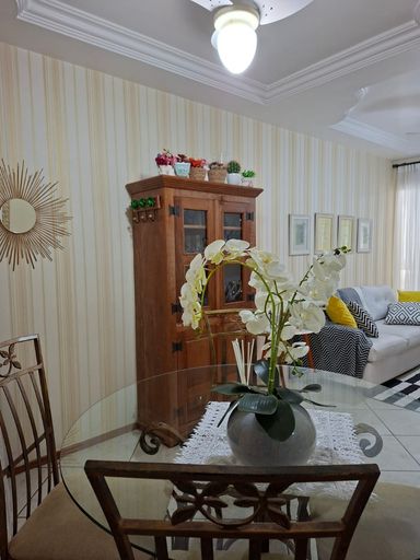 📸 DESCRIÇÃO PARA IMAGEM (inserir nas fotos do anúncio na plataforma Praedium):

Apartamento à venda com 4 quartos (2 suítes) no São Mateus – R$ 495.000
📍 Ladeira Alexandre Leonel, 45 – Apto 201 – São Mateus – Juiz de Fora/MG
Souza e Albano Serviços Imobiliários
📞 (32) 99829-7059 | CNPJ: 53.373.878/0001-39

🔖 Hashtags:

#souzaealbanoservicosimobiliarios #imobiliariasouzaealbano #apartamentoavenda #saomateusjuizdefora #apartamentojuizdefora