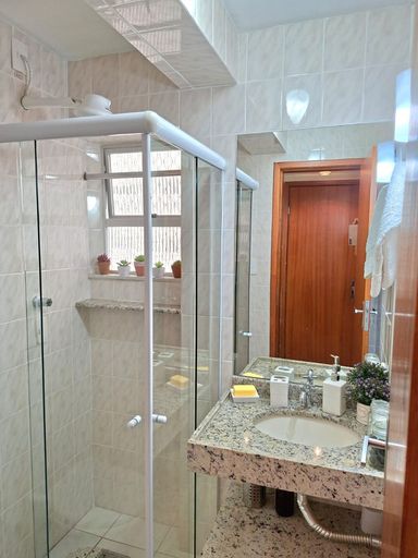 📸 DESCRIÇÃO PARA IMAGEM (inserir nas fotos do anúncio na plataforma Praedium):

Apartamento à venda com 4 quartos (2 suítes) no São Mateus – R$ 495.000
📍 Ladeira Alexandre Leonel, 45 – Apto 201 – São Mateus – Juiz de Fora/MG
Souza e Albano Serviços Imobiliários
📞 (32) 99829-7059 | CNPJ: 53.373.878/0001-39

🔖 Hashtags:

#souzaealbanoservicosimobiliarios #imobiliariasouzaealbano #apartamentoavenda #saomateusjuizdefora #apartamentojuizdefora