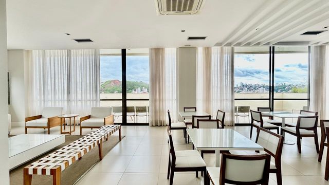 📸 DESCRIÇÃO PARA IMAGEM (Praedium)

Apartamento mobiliado à venda com 1 quarto no Granbery – R$ 420.000
📍 Rua Sampaio, 330 – Granbery – Juiz de Fora/MG
Souza e Albano Serviços Imobiliários
📞 (32) 99829-7059 | CNPJ: 53.373.878/0001-39

Hashtags

#souzaealbanoservicosimobiliarios
#imobiliariasouzaealbano
#apartamentoavenda
#granbery
#juizdefora