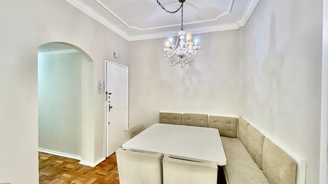 DESCRIÇÃO PARA IMAGEM (inserir nas fotos do anúncio na plataforma Praedium):
Apartamento à venda com 3 quartos e 3 vagas em São Mateus – R$ 550.000
📍 Avenida Presidente Itamar Franco, 1580 – São Mateus – Juiz de Fora/MG
Souza e Albano Serviços Imobiliários
📞 (32) 99829-7059 | CNPJ: 53.373.878/0001-39

🔖 Hashtags:

#souzaealbanoservicosimobiliarios #imobiliariasouzaealbano #apartamentoavenda #saomateusjf #imoveisjuizdefora