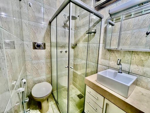 DESCRIÇÃO PARA IMAGEM (inserir nas fotos do anúncio na plataforma Praedium):
Apartamento à venda com 3 quartos e 3 vagas em São Mateus – R$ 550.000
📍 Avenida Presidente Itamar Franco, 1580 – São Mateus – Juiz de Fora/MG
Souza e Albano Serviços Imobiliários
📞 (32) 99829-7059 | CNPJ: 53.373.878/0001-39

🔖 Hashtags:

#souzaealbanoservicosimobiliarios #imobiliariasouzaealbano #apartamentoavenda #saomateusjf #imoveisjuizdefora