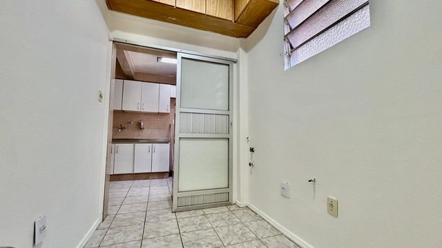 DESCRIÇÃO PARA IMAGEM (inserir nas fotos do anúncio na plataforma Praedium):
Apartamento à venda com 3 quartos e 3 vagas em São Mateus – R$ 550.000
📍 Avenida Presidente Itamar Franco, 1580 – São Mateus – Juiz de Fora/MG
Souza e Albano Serviços Imobiliários
📞 (32) 99829-7059 | CNPJ: 53.373.878/0001-39

🔖 Hashtags:

#souzaealbanoservicosimobiliarios #imobiliariasouzaealbano #apartamentoavenda #saomateusjf #imoveisjuizdefora