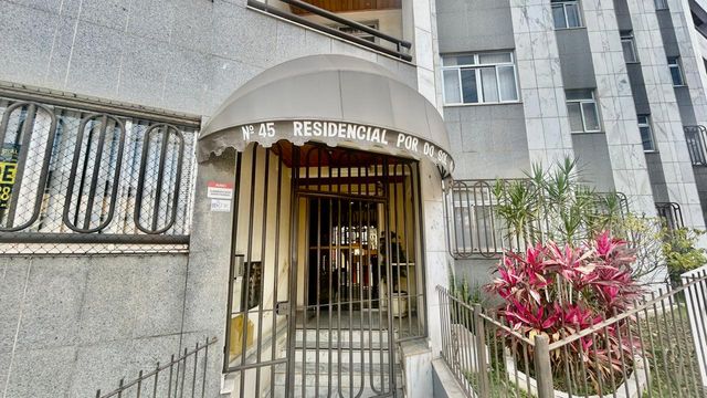 📸 DESCRIÇÃO PARA IMAGEM (inserir nas fotos do anúncio na plataforma Praedium):

Apartamento à venda com 4 quartos (2 suítes) no São Mateus – R$ 495.000
📍 Ladeira Alexandre Leonel, 45 – Apto 201 – São Mateus – Juiz de Fora/MG
Souza e Albano Serviços Imobiliários
📞 (32) 99829-7059 | CNPJ: 53.373.878/0001-39

🔖 Hashtags:

#souzaealbanoservicosimobiliarios #imobiliariasouzaealbano #apartamentoavenda #saomateusjuizdefora #apartamentojuizdefora