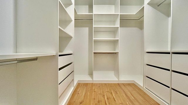 📸 **DESCRIÇÃO PARA IMAGEM **
Cobertura à venda com 3 quartos no São Pedro – R\$ 699.000
📍 Rua Honório Antônio da Silva, 140 – 6º andar – São Pedro – Juiz de Fora/MG
Souza e Albano Serviços Imobiliários
📞 (32) 99829-7059 | CNPJ: 53.373.878/0001-39

---

\#souzaealbanoservicosimobiliarios #imobiliariasouzaealbano #coberturaavenda #coberturasaopedro #imoveljuizdefora