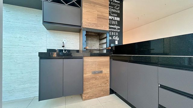📸 **DESCRIÇÃO PARA IMAGEM **
Cobertura à venda com 3 quartos no São Pedro – R\$ 699.000
📍 Rua Honório Antônio da Silva, 140 – 6º andar – São Pedro – Juiz de Fora/MG
Souza e Albano Serviços Imobiliários
📞 (32) 99829-7059 | CNPJ: 53.373.878/0001-39

---

\#souzaealbanoservicosimobiliarios #imobiliariasouzaealbano #coberturaavenda #coberturasaopedro #imoveljuizdefora