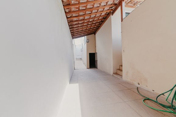 📸 **DESCRIÇÃO PARA IMAGEM (inserir nas fotos do imóvel na plataforma Praedium):**

Casa à venda com 3 quartos, suíte master e área gourmet no Bom Jardim – R\$ 469.000
📍 Rua Antonia Rodrigues Clemente, 230 – Bom Jardim – Juiz de Fora/MG
Souza e Albano Serviços Imobiliários
📞 (32) 99829-7059 | CNPJ: 53.373.878/0001-39

---

**Hashtags:**
\#souzaealbanoservicosimobiliarios #imobiliariasouzaealbano #casaavenda #casajuizdefora #bomjardim