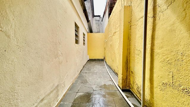 📸 DESCRIÇÃO PARA IMAGEM (inserir nas fotos do imóvel na plataforma Praedium)

Casa à venda com 3 quartos na Vila Furtado de Menezes – R$ 199.000
📍 Rua Azevedo Neto, 68 – Vila Furtado de Menezes – Juiz de Fora/MG
Souza e Albano Serviços Imobiliários
📞 (32) 99829-7059 | CNPJ: 53.373.878/0001-39

🔖 Hashtags

#souzaealbanoservicosimobiliarios
#imobiliariasouzaealbano
#casaavenda
#casajuizdefora
#vilafurtadodemenezes