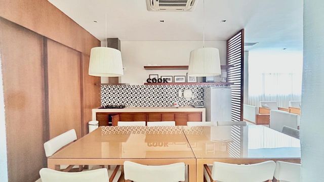 📸 DESCRIÇÃO PARA IMAGEM (Praedium)

Apartamento mobiliado à venda com 1 quarto no Granbery – R$ 420.000
📍 Rua Sampaio, 330 – Granbery – Juiz de Fora/MG
Souza e Albano Serviços Imobiliários
📞 (32) 99829-7059 | CNPJ: 53.373.878/0001-39

Hashtags

#souzaealbanoservicosimobiliarios
#imobiliariasouzaealbano
#apartamentoavenda
#granbery
#juizdefora