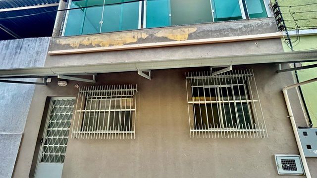 📸 DESCRIÇÃO PARA IMAGEM (inserir nas fotos do imóvel na plataforma Praedium):
Apartamento Garden à venda com 2 quartos no Vivendas da Serra – R$ 350.000
📍 Rua Domingos Tavares de Souza, 244 – Ap 102 – Vivendas da Serra – Juiz de Fora/MG
Souza e Albano Serviços Imobiliários
📞 (32) 99829-7059 | CNPJ: 53.373.878/0001-39