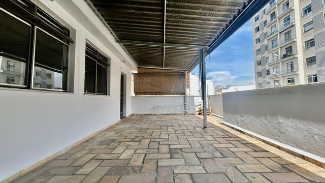 📸 DESCRIÇÃO PARA IMAGEM (Praedium):
Cobertura à venda com 3 quartos, suíte, 1 vaga – São Mateus – R$ 435.000
📍 Rua São Mateus, 111 – 4º andar – São Mateus – Juiz de Fora/MG
Souza e Albano Serviços Imobiliários
📞 (32) 99829-7059 | CNPJ: 53.373.878/0001-39

🔖 Hashtags

#souzaealbanoservicosimobiliarios #imobiliariasouzaealbano #coberturaavenda #saomateusjf #apartamentojuizdefora