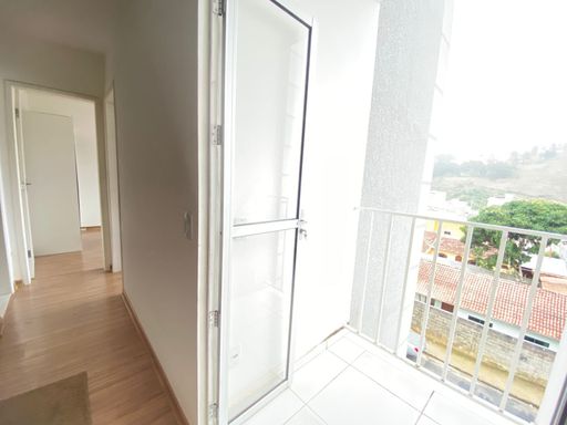 Apartamento à venda com 2 quartos no Marilândia – R$ 159.900
📍 Rua das Esmeraldas, 425 – 4º andar – Marilândia – Juiz de Fora/MG
Souza e Albano Serviços Imobiliários
📞 (32) 99829-7059 | CNPJ: 53.373.878/0001-39