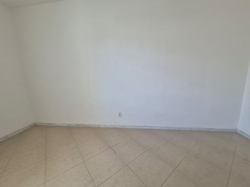 Apartamento à venda com 1 quarto – Passos – R$ 220.000
📍 Rua Moraes e Castro – Passos – Juiz de Fora/MG
Souza e Albano Serviços Imobiliários
CNPJ: 53.373.878/0001-39
