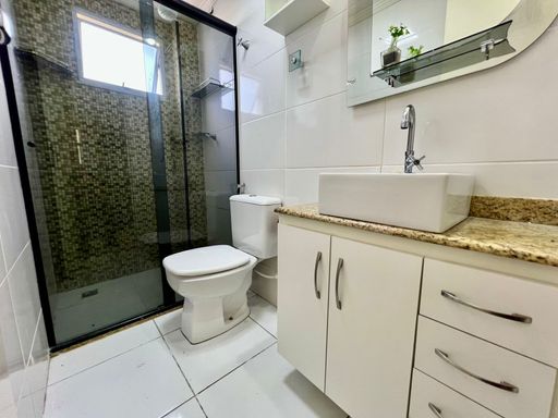 DESCRIÇÃO PARA IMAGEM (Praedium)

Apartamento à venda com 2 quartos no São Pedro – R$ 250.000
📍 Rua Zélia Maria Valentim – São Pedro – Juiz de Fora/MG
Souza e Albano Serviços Imobiliários
📞 (32) 99829-7059 | CNPJ: 53.373.878/0001-39