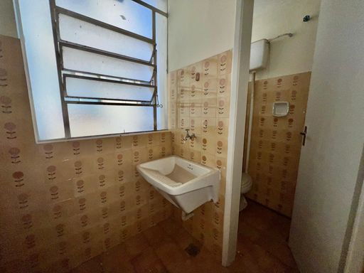 Apartamento à venda com 2 quartos no Centro – R$ 255.000
📍 Rua Santo Antônio, 970 – Centro – Juiz de Fora/MG
Souza e Albano Serviços Imobiliários
📞 (32) 99829-7059 | CNPJ: 53.373.878/0001-39