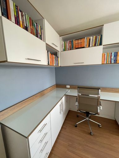 Apartamento à venda com 2 quartos no Santa Luzia – Juiz de Fora/MG
📍 Rua Aurora Torres, 228/202 – Santa Luzia – Juiz de Fora/MG
Souza e Albano Serviços Imobiliários
📞 (32) 99829-7059 | CNPJ: 53.373.878/0001-39