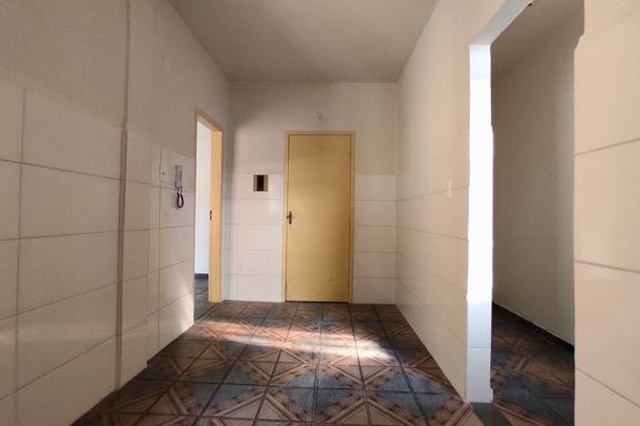 Apartamento para locação com 2 quartos no Bairro Progresso – R$ 880📍 Rua Américo Lobo, 2456 – Progresso – Juiz de Fora/MGSouza e Albano Serviços Imobiliários📞 (32) 99829-7059 | CNPJ: 53.373.878/0001-39

#souzaealbanoservicosimobiliarios #imobiliariasouzaealbano #apartamentoemjuizdefora #aluguelsemfiador #progressojf