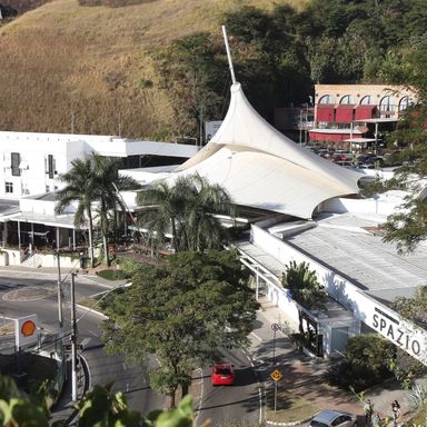 📸 DESCRIÇÃO PARA IMAGEM (inserir nas fotos do anúncio na plataforma Praedium):

Apartamento à venda com 4 quartos (2 suítes) no São Mateus – R$ 495.000
📍 Ladeira Alexandre Leonel, 45 – Apto 201 – São Mateus – Juiz de Fora/MG
Souza e Albano Serviços Imobiliários
📞 (32) 99829-7059 | CNPJ: 53.373.878/0001-39

🔖 Hashtags:

#souzaealbanoservicosimobiliarios #imobiliariasouzaealbano #apartamentoavenda #saomateusjuizdefora #apartamentojuizdefora