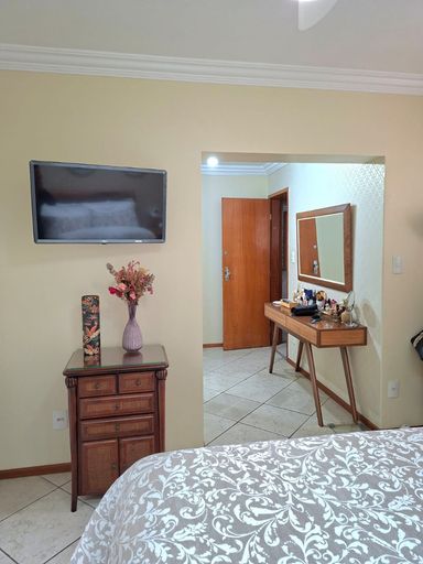 📸 DESCRIÇÃO PARA IMAGEM (inserir nas fotos do anúncio na plataforma Praedium):

Apartamento à venda com 4 quartos (2 suítes) no São Mateus – R$ 495.000
📍 Ladeira Alexandre Leonel, 45 – Apto 201 – São Mateus – Juiz de Fora/MG
Souza e Albano Serviços Imobiliários
📞 (32) 99829-7059 | CNPJ: 53.373.878/0001-39

🔖 Hashtags:

#souzaealbanoservicosimobiliarios #imobiliariasouzaealbano #apartamentoavenda #saomateusjuizdefora #apartamentojuizdefora