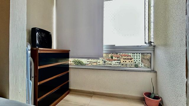 📸 DESCRIÇÃO PARA IMAGEM (Praedium):
Apartamento à venda com 2 quartos (1 suíte) no Democrata – R$ 320.000
📍 Rua Professora Violeta Santos, 31 – Democrata – Juiz de Fora/MG
Souza e Albano Serviços Imobiliários
📞 (32) 99829-7059 | CNPJ: 53.373.878/0001-39

Hashtags:

#souzaealbanoservicosimobiliarios #imobiliariasouzaealbano #apartamentoavenda #apartamentodemocrata #juizdefora