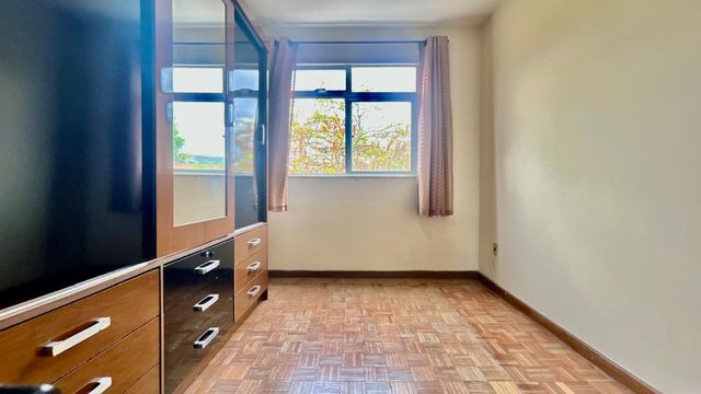 📸 DESCRIÇÃO PARA IMAGEM (inserir nas fotos do imóvel na plataforma Praedium):
Apartamento à venda com 3 quartos no Mundo Novo / Alto dos Passos – R$ 249.000
📍 Rua Nossa Senhora Auxiliadora, 75 – 4º andar – Mundo Novo / Alto dos Passos – Juiz de Fora/MG
Souza e Albano Serviços Imobiliários
📞 (32) 99829-7059 | CNPJ: 53.373.878/0001-39

Hashtags:
#souzaealbanoservicosimobiliarios #imobiliariasouzaealbano #apartamentoavenda #mundonovojuizdefora #altodospassos