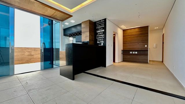 📸 **DESCRIÇÃO PARA IMAGEM **
Cobertura à venda com 3 quartos no São Pedro – R\$ 699.000
📍 Rua Honório Antônio da Silva, 140 – 6º andar – São Pedro – Juiz de Fora/MG
Souza e Albano Serviços Imobiliários
📞 (32) 99829-7059 | CNPJ: 53.373.878/0001-39

---

\#souzaealbanoservicosimobiliarios #imobiliariasouzaealbano #coberturaavenda #coberturasaopedro #imoveljuizdefora