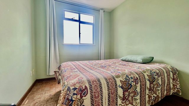 📸 DESCRIÇÃO PARA IMAGEM (inserir nas fotos do imóvel na plataforma Praedium):
Apartamento à venda com 3 quartos no Mundo Novo / Alto dos Passos – R$ 249.000
📍 Rua Nossa Senhora Auxiliadora, 75 – 4º andar – Mundo Novo / Alto dos Passos – Juiz de Fora/MG
Souza e Albano Serviços Imobiliários
📞 (32) 99829-7059 | CNPJ: 53.373.878/0001-39

Hashtags:
#souzaealbanoservicosimobiliarios #imobiliariasouzaealbano #apartamentoavenda #mundonovojuizdefora #altodospassos